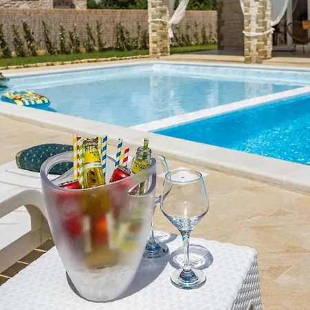 Villa Pietro Comfortable *