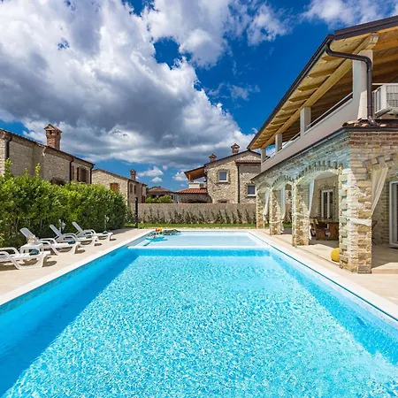 Pietro Comfortable Villa Cabrunici